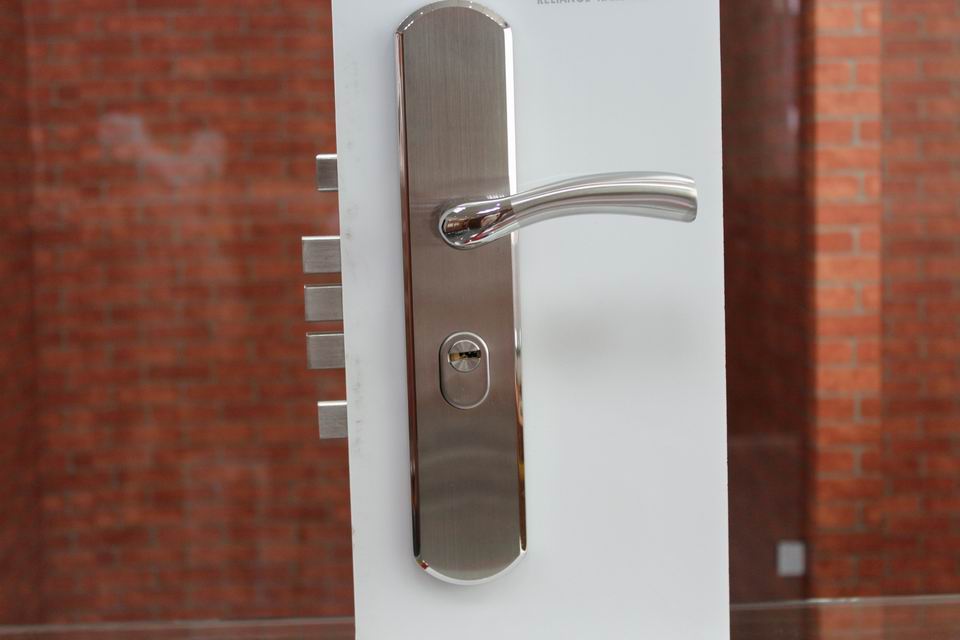 High security four bolt security mechanism stainless steel door lock for gate door